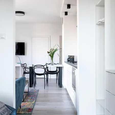 Stan Yacht Park Apartment *